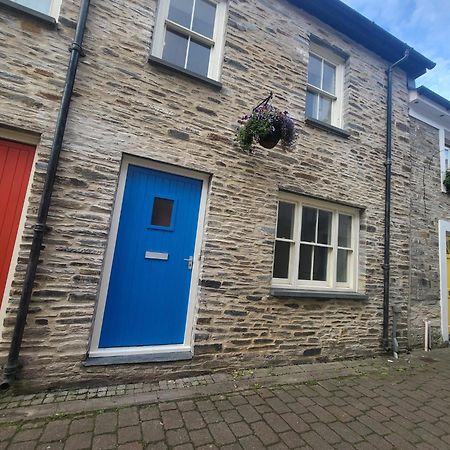 Stunning Seaside Town Cottage Cardigan Exterior foto